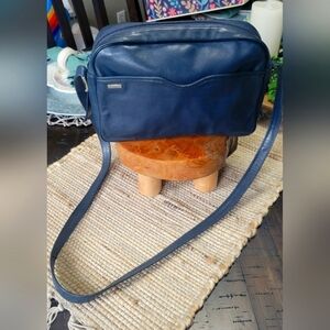 Koret blue Leather Vintage Crossbody Handbag . EUC